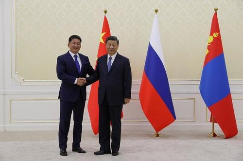 Синьхуа: Ерөнхийлөгч У.Хүрэлсүх Монгол Улс нэг Хятад бодлогыг хатуу баримталдагийг нотлов