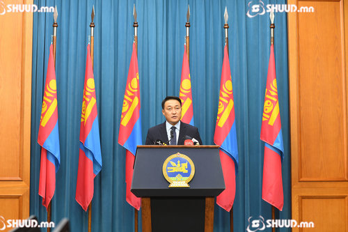 ШУУД: Засгийн газрын хуралдааны шийдвэрийг танилцуулж байна