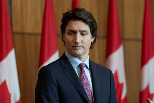 Трюдо:  Олон нийтийн санал асуулгатай холбоотойгоор Канад ОХУ-ын эсрэг шинэ хориг тавихаар төлөвлөж байна