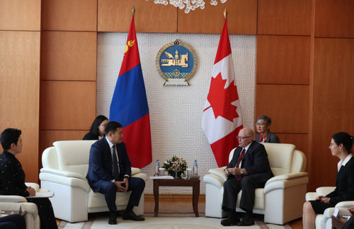 Жорж Ж.Фюрит: Монгол Улс дэлхий дахинд ардчиллын төлөөх гэрэлт цамхаг байсаар ирсэн