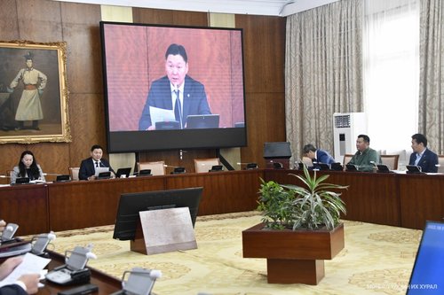 Төрийн өмчит компаниудыг хянан шалгах Түр хороо хуралдана