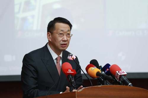 Л.Энх-Амгалан: 