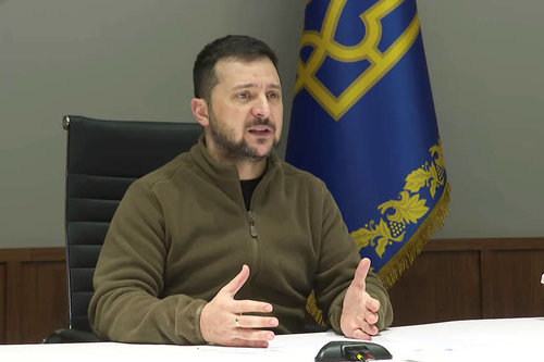 Зеленский эрчим хүчээ хэмнэхийг иргэддээ уриалав