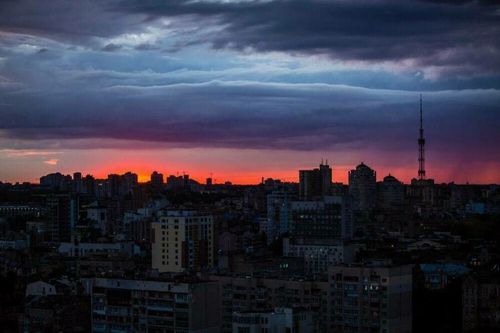 Украинд цахилгаан эрчим хүчийг хязгаарлаж эхэллээ