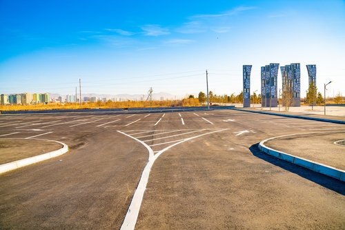 Цэцэрлэгт хүрээлэн 1000 машины зогсоолтой болжээ