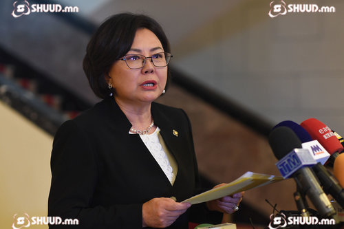 С.Одонтуяа: МАН-ын үед Хөгжлийн банкны таван захирал солигдсон