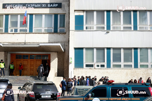 Яамныхаа байраа голсон Ч.Хүрэлбаатар сайд нүүхээр боллоо