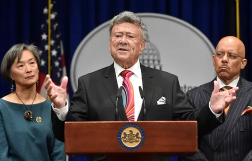 АНУ-ын сонгууль: Нас барсан улстөрчийг дахин сонгожээ