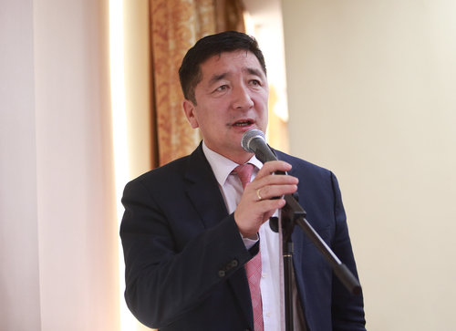 Б.Бямбадорж: Коронавирусийн халдвар нэмэгдэх хандлагатай байна