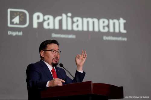 УИХ-ын дарга Г.Занданшатар мэдээлэл хийнэ