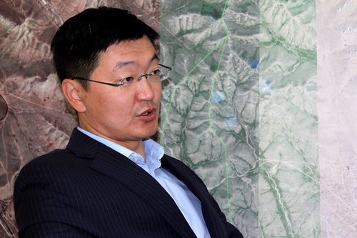 Б.Дөлгөөн: 2023 он эрсдэл өндөртэй жил болно