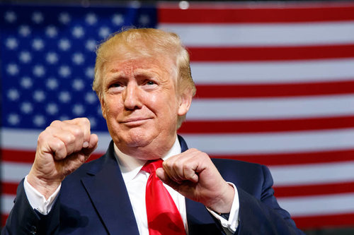 Трамп Ерөнхийлөгчийн сонгуульд нэр дэвших хүсэлт гаргалаа