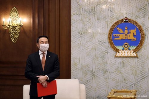 ЗГХЭГ-ын дарга Д.Амарбаясгалан хоёр хуулийн төсөл өргөн мэдүүллээ