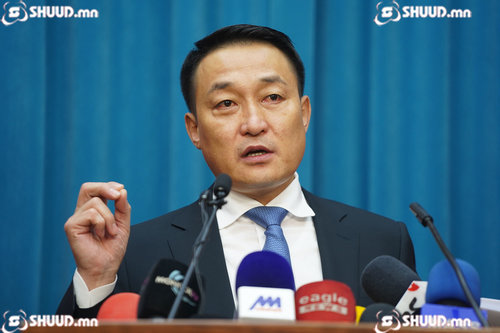 Улсын нөөцөөс 5 тэрбум төгрөг гаргаж, малчдад гурил, будаа тараана