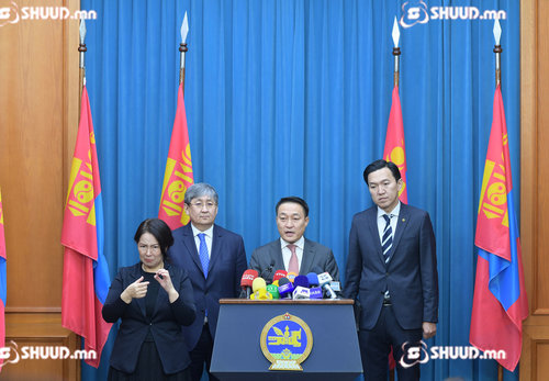 Д.Амарбаясгалан: Нүүрсний хулгайтай холбогдуулан 15 албан тушаалтныг шалгаж байна