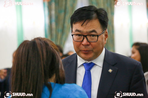 Ц.Анандбазартай холбогдох хэргийн мөрдөн шалгах ажиллагаа үргэлжилж байна