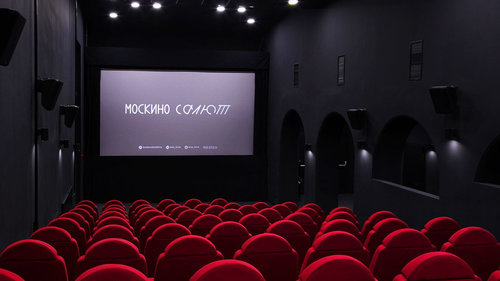 В.Путин иргэддээ Украинтай хийсэн дайны тухай кинонуудыг кино театрт үзүүлэхээр болжээ