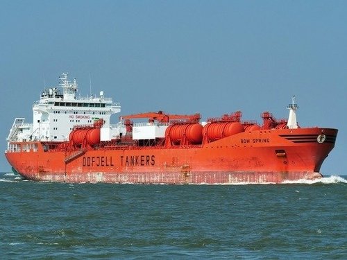 Ройтерс: Хятадын танкерууд Оросын газрын тосыг Ази руу зөөж эхэлжээ