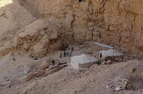 Археологичид нууцлаг гүнжийн бунхныг Египетээс олжээ