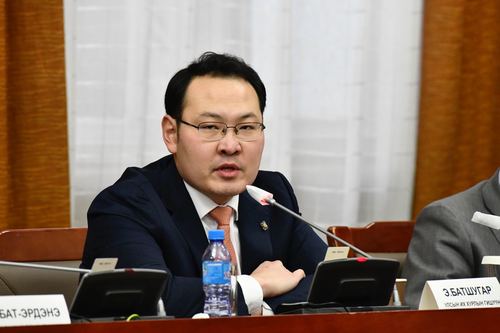 Э.Батшугар: Эдийн засагт бодитой өөрчлөлт хийх АЛТАН БОЛОМЖ гарч ирж байна