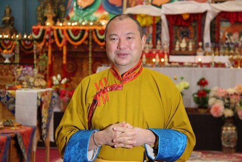 Дайн эсэргүүцсэн Халимагийн хамба ламыг ОХУ гадаадын агентын жагсаалтад оруулжээ