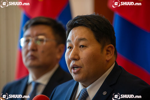 А.Бямбажаргал: Хоёр хоногт хэлэлцэн баталсан хууль нь олон нийтийн оролцоог хангаагүй учир хориг тавьсан