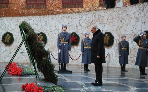 Путин: Наян жилийн дараа ч биднийг дахин герман танкаар заналхийлж байна