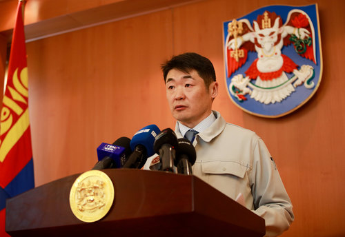 Бие засах газар, автобусны буудлуудыг тохижуулахад  GS-25, CU-тэй хамтарна