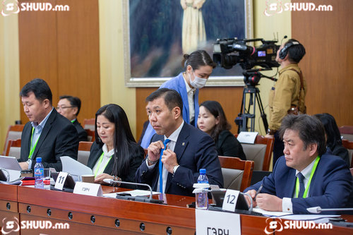 Б.Энхбаяр: Хөгжлийн банкны 1.3 тэрбум төгрөгийн зөрчлөөр хэн ч хариуцлага хүлээгээгүй