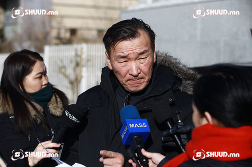 Ерөнхий шүүгчийн оролцоотойгоор хууль бус шийдвэр гаргасан асуудлыг Цэцэд өгч байна