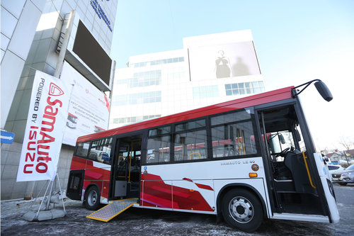 Узбекистаны автобусыг Улаанбаатарт туршихаар боллоо