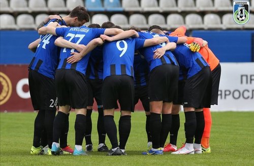 Туркэд Орос, Украины хөлбөмбөгчид зодолджээ