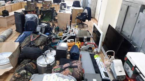 Зуслангийн байшингуудыг тонодог бүлэг хулгайчийг илрүүллээ