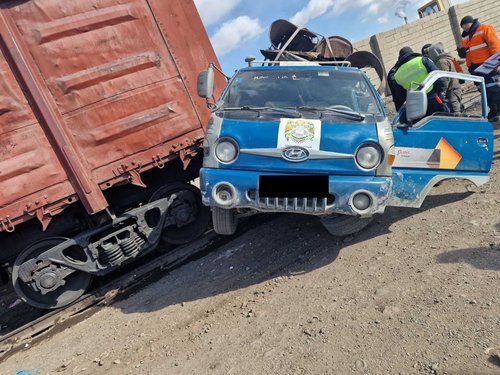 Галт тэрэг, автомашинтай мөргөлдсөн гурван осол гарчээ