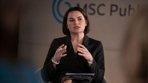 Беларусийн Ерөнхийлөгчид нэр дэвшиж байсан Тихановскаяд 15 жилийн ял оноожээ