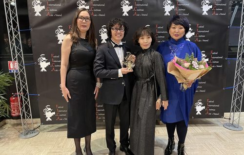 Найруулагч Ж.Сэнгэдоржийн кино Азийн наадмын тэргүүн шагналыг хүртлээ