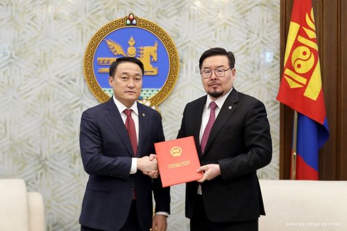 Засгийн газрын “5Ш” ажиллагааг бодлогоор дэмжихээ мэдэгдсэн УИХ-ын даргад талархал илэрхийллээ