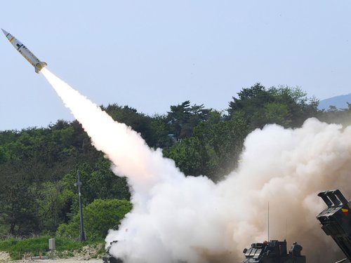 Хойд Солонгос тив алгасагч пуужин харважээ