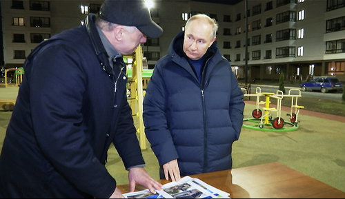 Путин ОХУ Украин руу довтолсноос хойш анх удаа Мариупольд очив