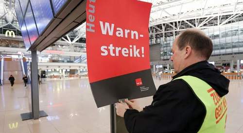 Германд сүүлийн 30 жилд тохиосон хамгийн том ажил хаялтын улмаас тээврийн салбар зогсонги байдалд оржээ