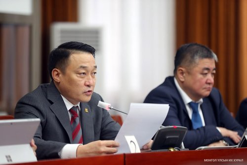 Эрдэнэс Тавантолгой ХК-ийн онцгой дэглэмийн хугацааг сунгахыг байнгын хороо дэмжлээ