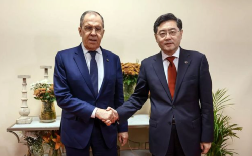 Цинь Ган: Украины сөргөлдөөнийг хамтдаа зохицуулахад бэлэн