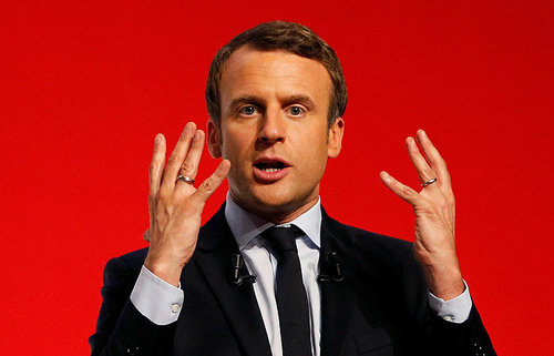 Монгол Улсад айлчлах Эммануэл Макрон гэж хэн бэ