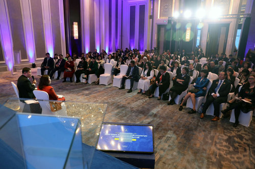 Л.Оюун-Эрдэнэ: 30 жил орхигдсон хүүхэд хамгаалал, хөгжлийн асуудлыг анхааралдаа авсан