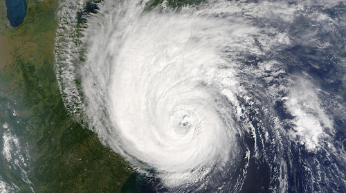 Японд болзошгүй аюулын улмаас иргэдийг нүүлгэн шилжүүлнэ