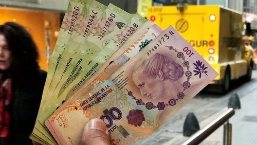 Аргентины инфляци 40 хувийг давжээ