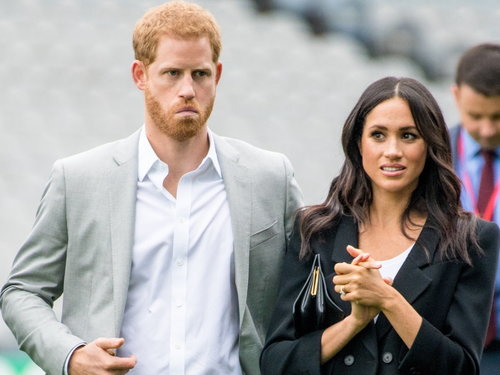 Ханхүү Харриг аавынх нь төрсөн өдөрт урьсангүй