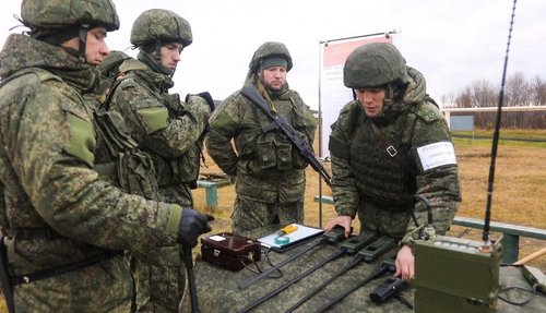 Оросын Батлан хамгаалах яам 20 гаруй сайн дурын нэгтгэлтэй гэрээ байгуулжээ