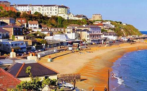 Уайт арал дээр аяллын үеэр бороо орвол жуулчдад мөнгийг нь буцаан олгоно