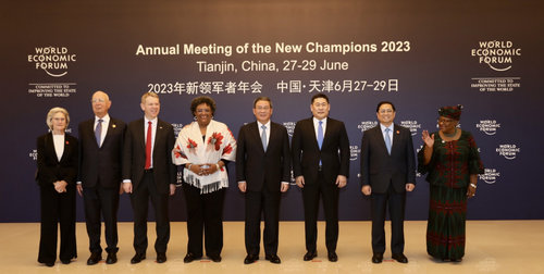 Ерөнхий сайд Л.Оюун-Эрдэнэ “Зуны Давос”-ын нээлтэд оролцлоо